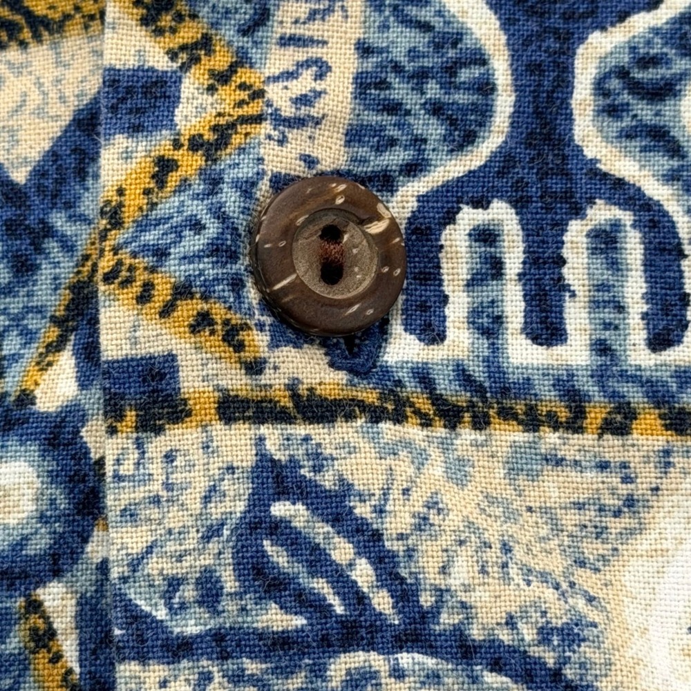 Royal Creations Shirt Mens M Blue Hibiscus Aloha Hawaiian Cotton Coconut Button - Picture 6 of 10